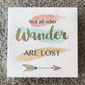 3-piece set of wall decor!